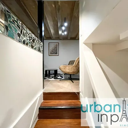 Urbanflat 09 - Stylish Duplex On Champs-elysees Paris