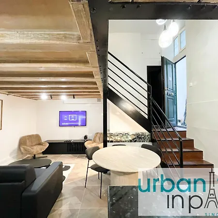 Urbanflat 09 - Stylish Duplex On Champs-elysees Apartment Paris